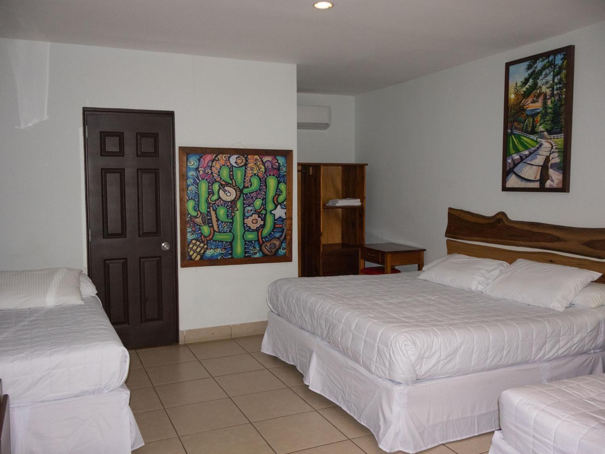 Hotel Leon Inn 外观 照片